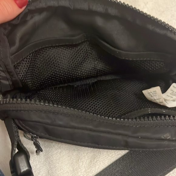 Lululemon Belt Bag - Picture 3 of 4